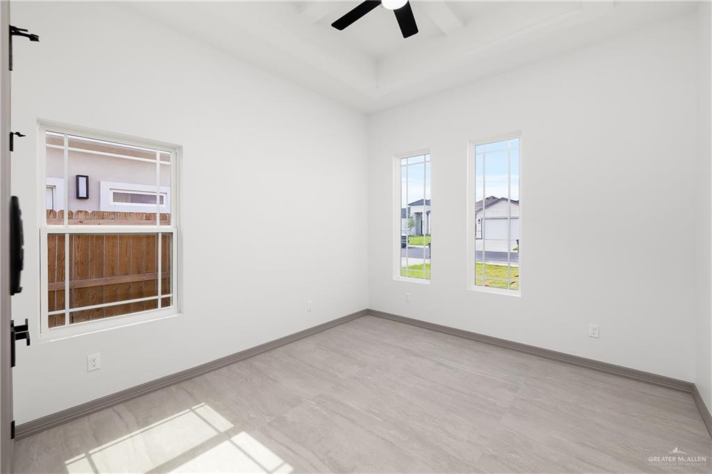 Photo 16 of 3916 Zenker Avenue