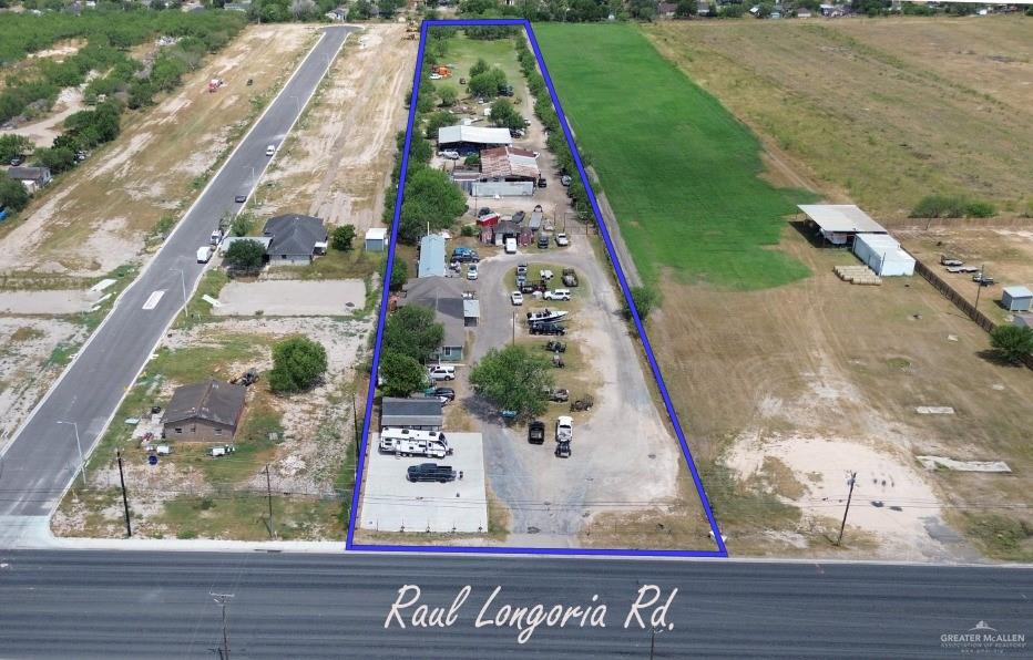 Photo 5 of 4003 Raul Longoria Road
