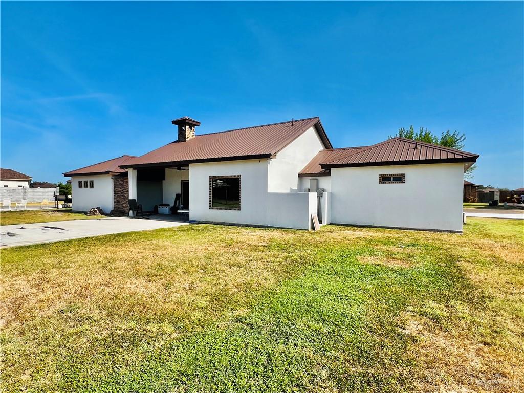 Photo 6 of 208 Esperanza Avenue