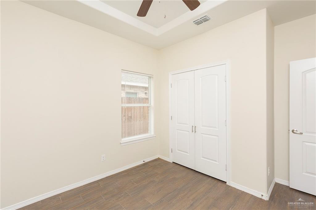 Photo 11 of 1702 Cortlandt Street